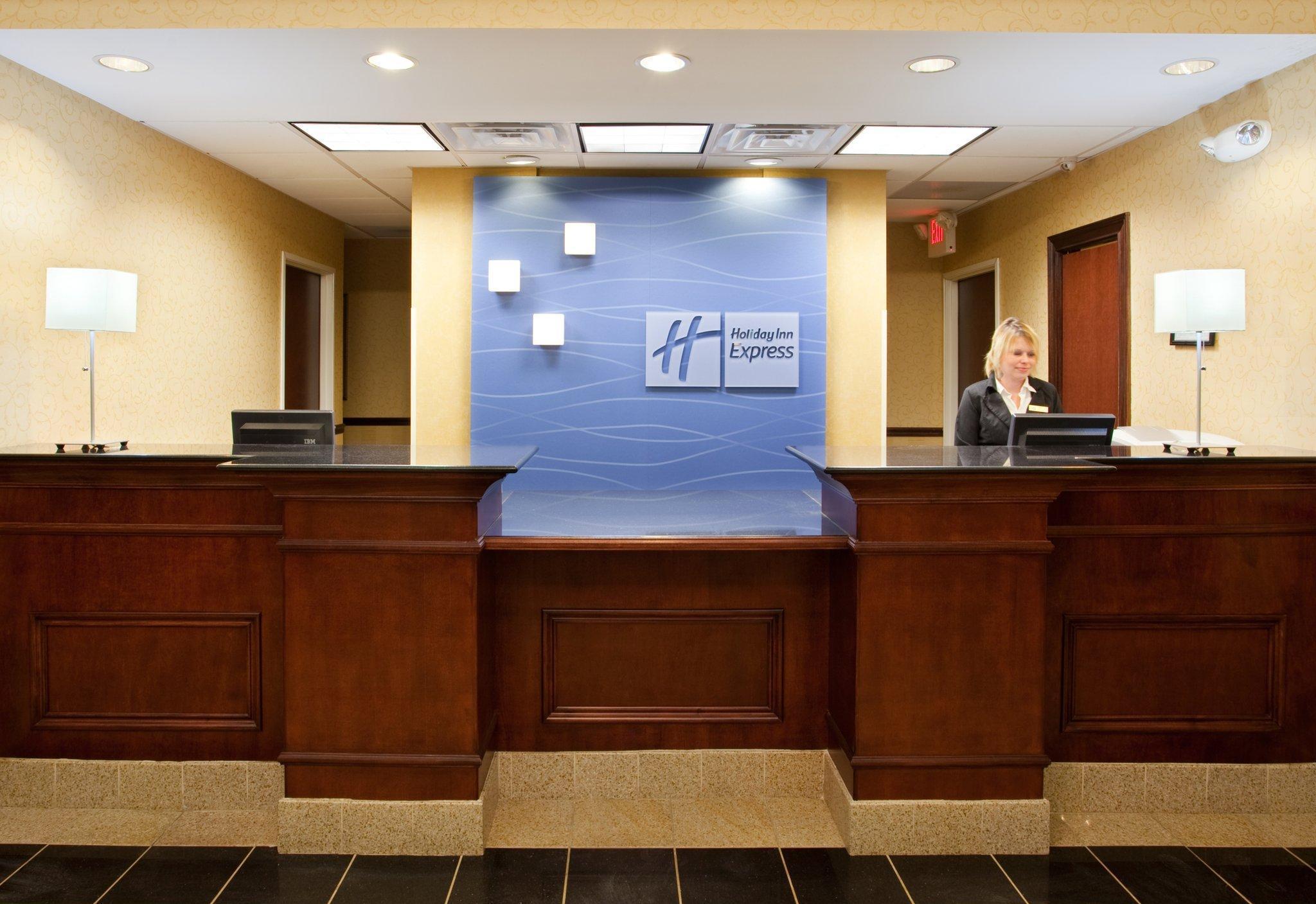 Holiday Inn Express Hotel & Suites Cleveland-Richfield By Ihg Brecksville Esterno foto